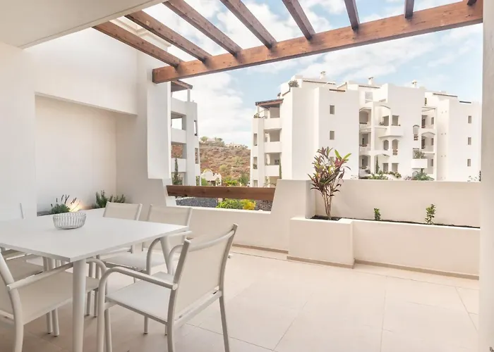 Teguise 3-3 Penthouse Pool View & Jacuzzi 2b *