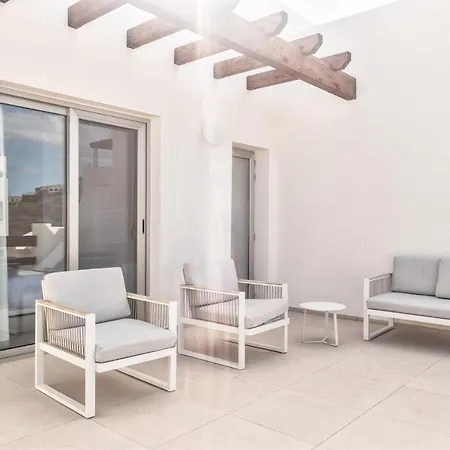 Teguise 3-3 Penthouse Pool View & Jacuzzi 2b פאלם-מאר
