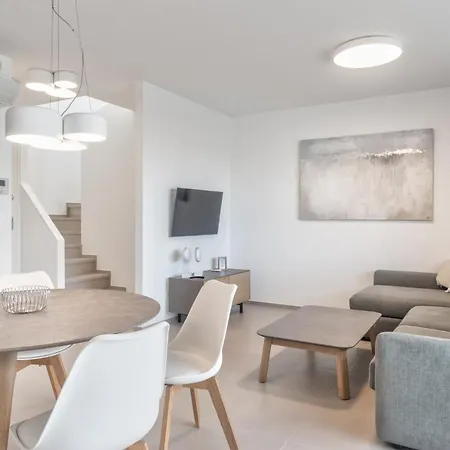 Teguise 3-3 Penthouse Pool View & Jacuzzi 2b * 滨海帕尔姆